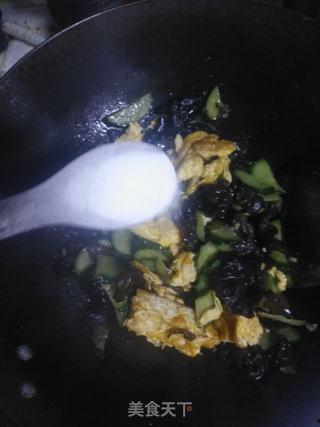 木耳炒生瓜孩子吃,儿童营养美味佳肴