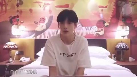 我们吃瓜的视频,跟随视频一探究竟