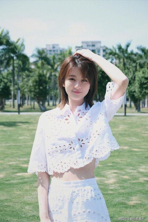 刘冰吃瓜,揭秘娱乐圈幕后故事